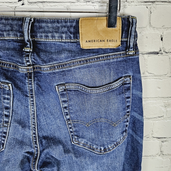 AMERICAN EAGLE | slim straight stretch jeans - Picture 1 of 9